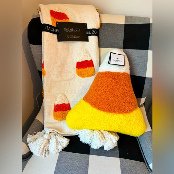Rachel Zoe Candy Corn Decorative Tassel Blanket & Sherpa Throw Pillow Set - Picture 1 of 3